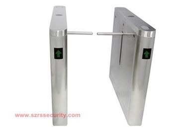 द्विपक्षीय दिशा ड्रॉप आर्म बैरियर गेट Intellligent प्रवेश नियंत्रण Turnstiles