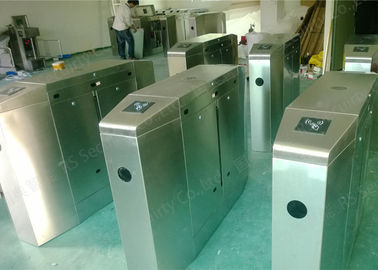 मेट्रो विरोधी चुटकी विभिन्न पहचान प्रणाली के फ्लैप बैरियर गेट मिलान